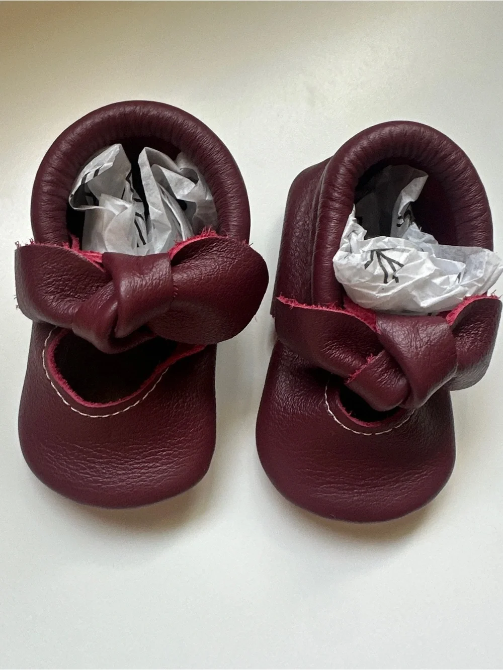Freshly Picked Soft Sole Knotted Bow Moccasins Shoes Winterberry Size 3